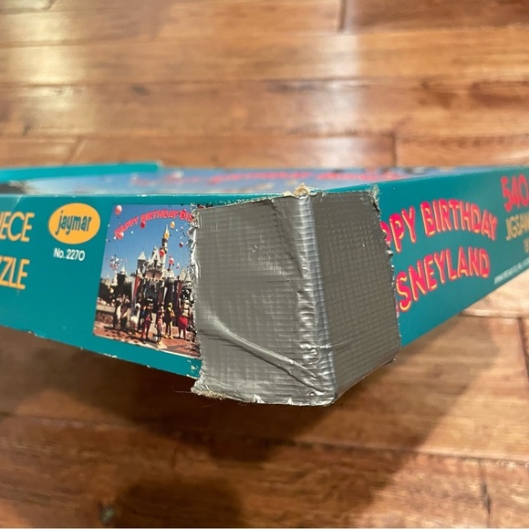 Vintage Disneyland Puzzle - COMPLETE! - Picture 7 of 10